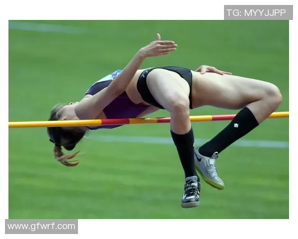 女子跳高室内赛新纪录诞生运动员奋勇争先展现惊人实力与潜力